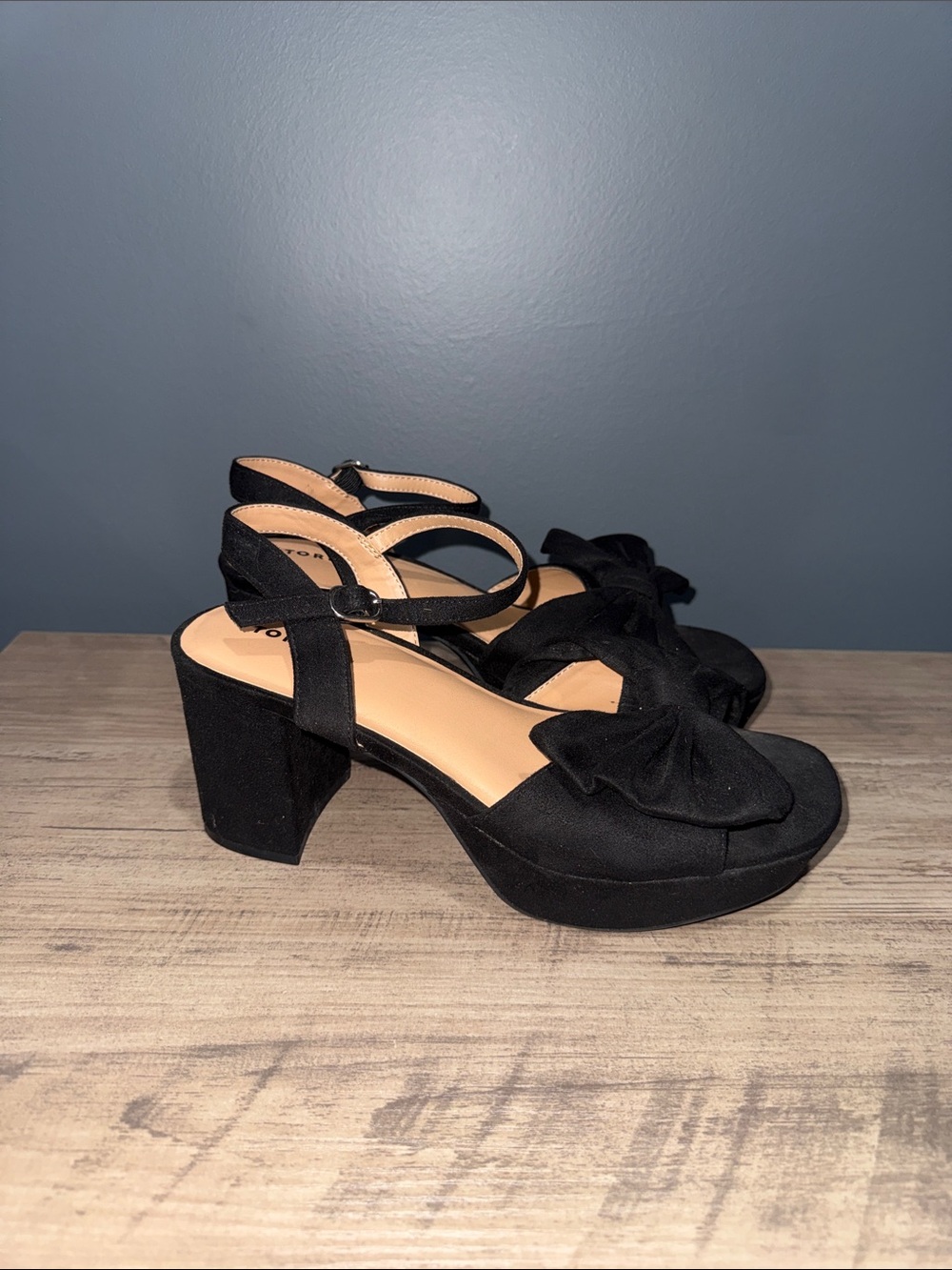 Torrid Black Bow Platform Block Heel Sandals Wide Width Size 9
